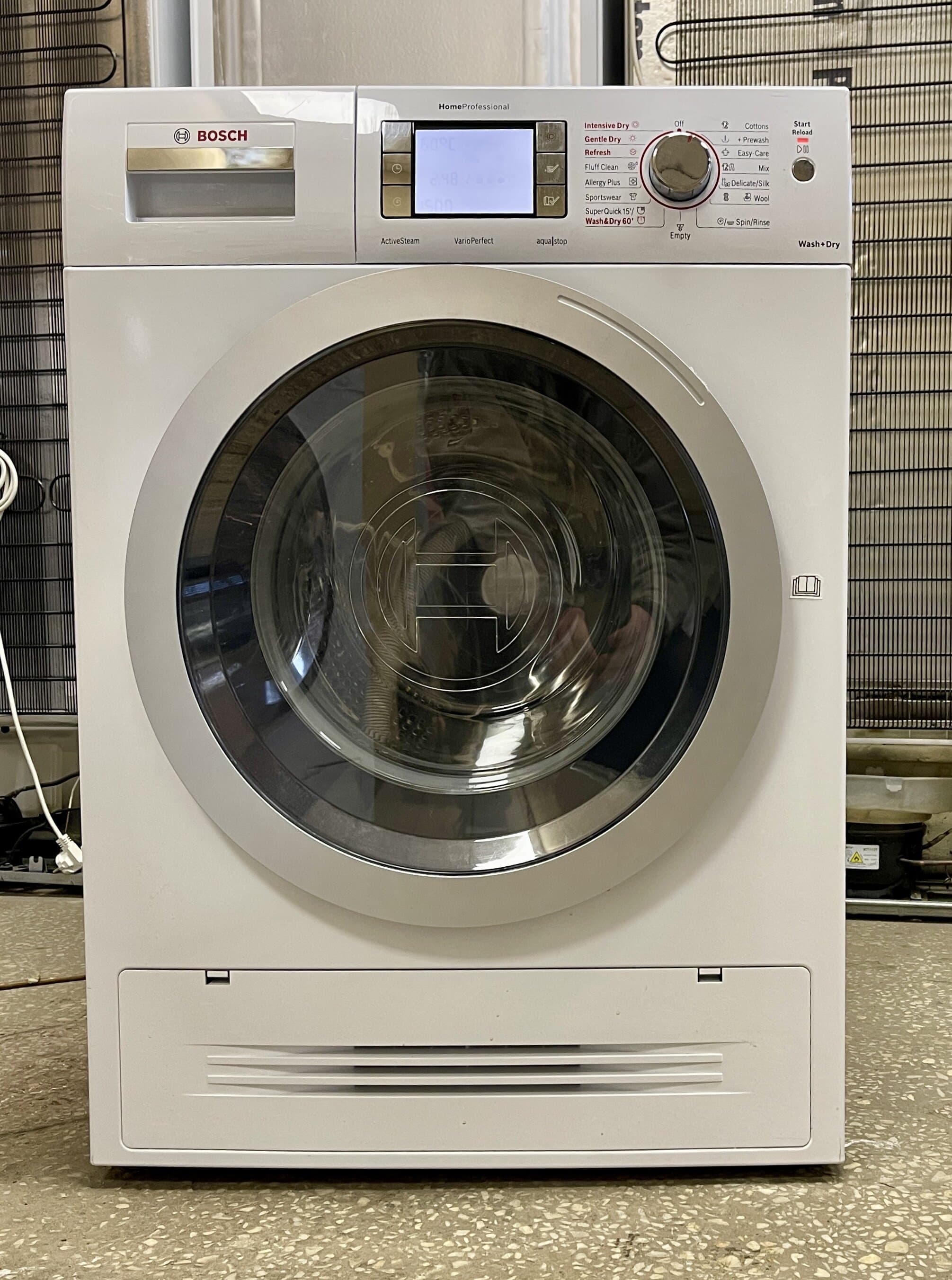 Прально-сушильна машина Bosch WVH30542EU/02