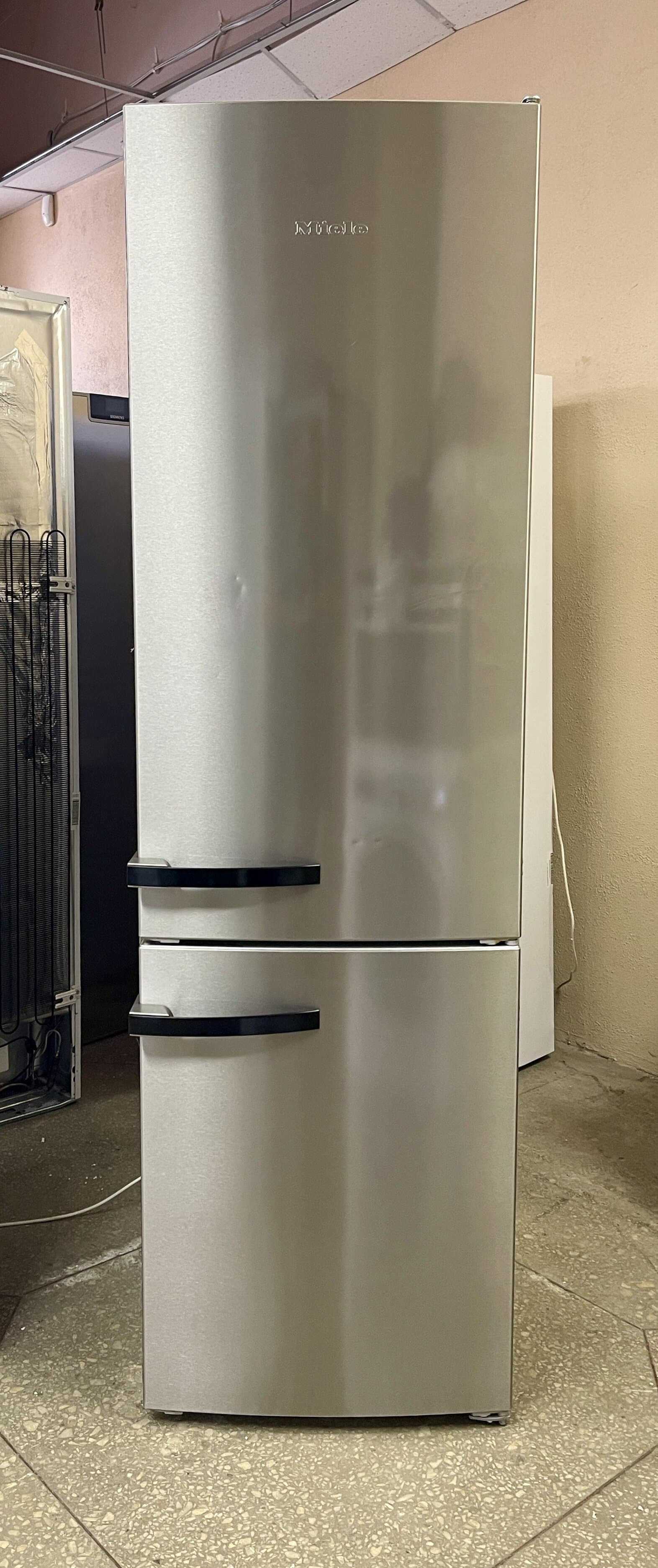 Холодильник Miele KFN 12923 SD edt/cs-1