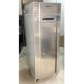 Холодильник промышленный Gram Plus K 600 RSG holodil-nik-promyshlennyy-gram-f600-proff-l