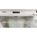 Холодильник встраиваемый c Bio-Fresh камерой Miele KF 680 i holodil-nik-vstraivaemyy-c-bio-fresh-kameroy-miele-kf-9757-id