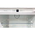 Холодильник встраиваемый Miele KDN 37132 iD holodil-nik-vstraivaemyy-gaggenau-rb282203
