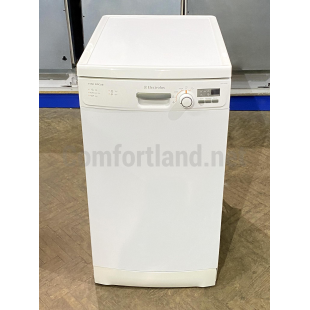 Открыть галерею Посудомоечная машина отдельностоящая Electrolux ESF45030W posudomoechnaya-mashina-otdel-nostoyaschaya-miele-g-1102-sc