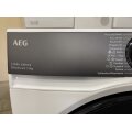 pral-na-mashina-aeg-lr7f75495