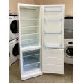 Холодильник Electrolux ERB40250W8 holodil-nik-electrolux-erb40250w8