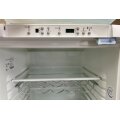 holodil-nik-electrolux-erb3802
