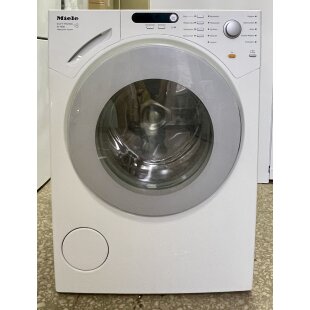 pral-na-mashina-miele-w1764-exclusive-edition