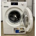 pral-na-mashina-miele-wed335-wcs