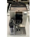 kavomashina-delonghi-ecam352-57-sb