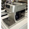 kavomashina-delonghi-ecam22-366-s
