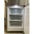 holodil-nik-liebherr-cbnies-4858