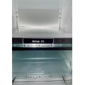 holodil-nik-liebherr-cbnies-4858