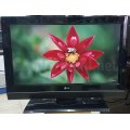 Телевизор LG 32LC52 televizor-lg-32lc52